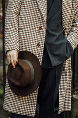 FD169 : The Sienna Dogtooth