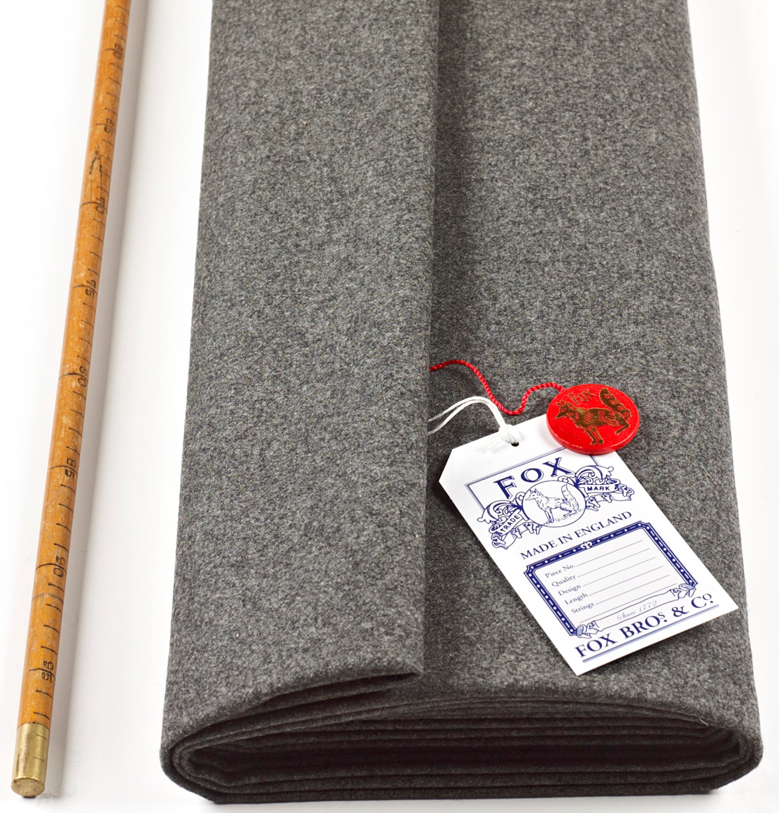 AF2 : The Original Authentic Flannel Mid Grey – Fox Brothers & Co Ltd