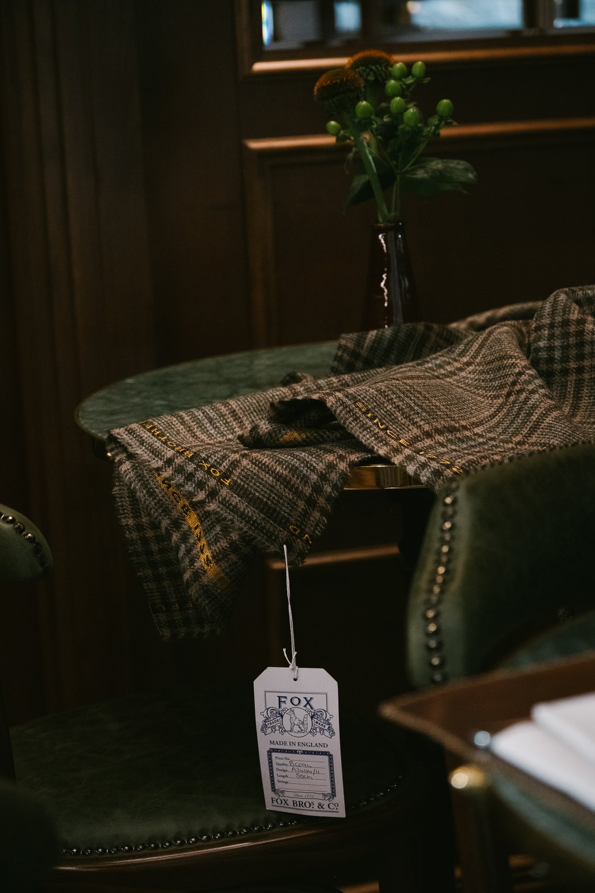 FD192 : Truffle Tweed