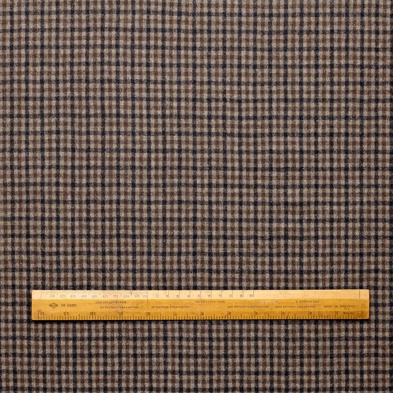 WF2-10 : Worsted Flannel Fawn & Brown Micro Check