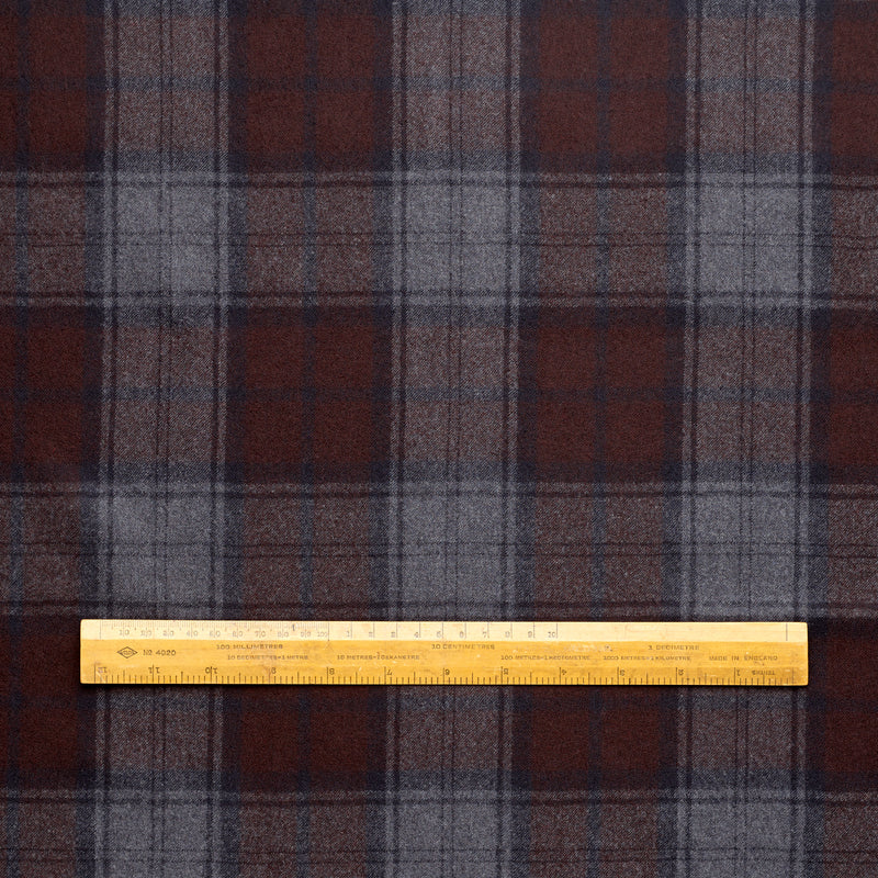 WF2-16 : Worsted Flannel Grey & Walnut Check