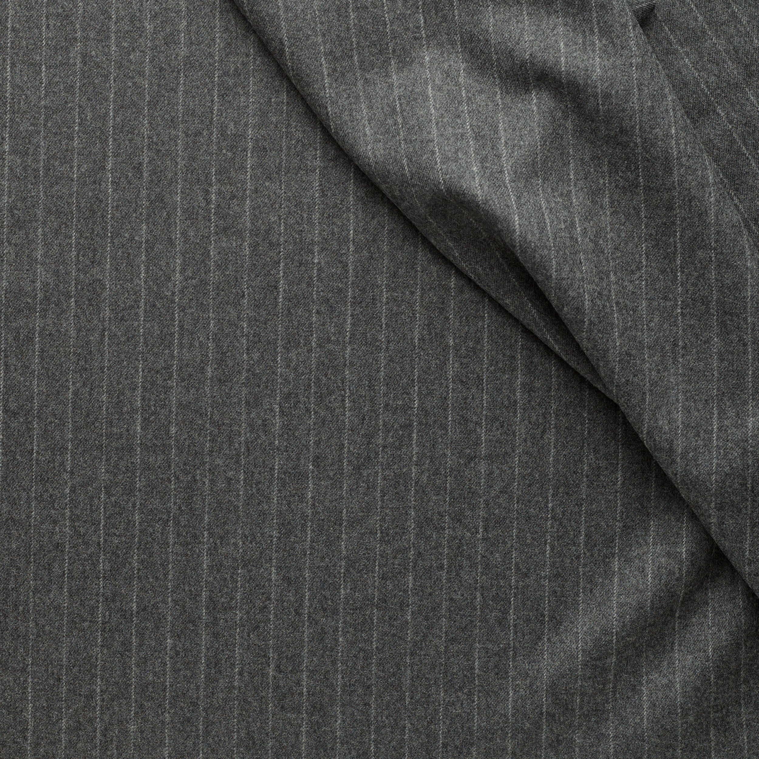 WF2-68 : Worsted Flannel Grey Chalk Stripe