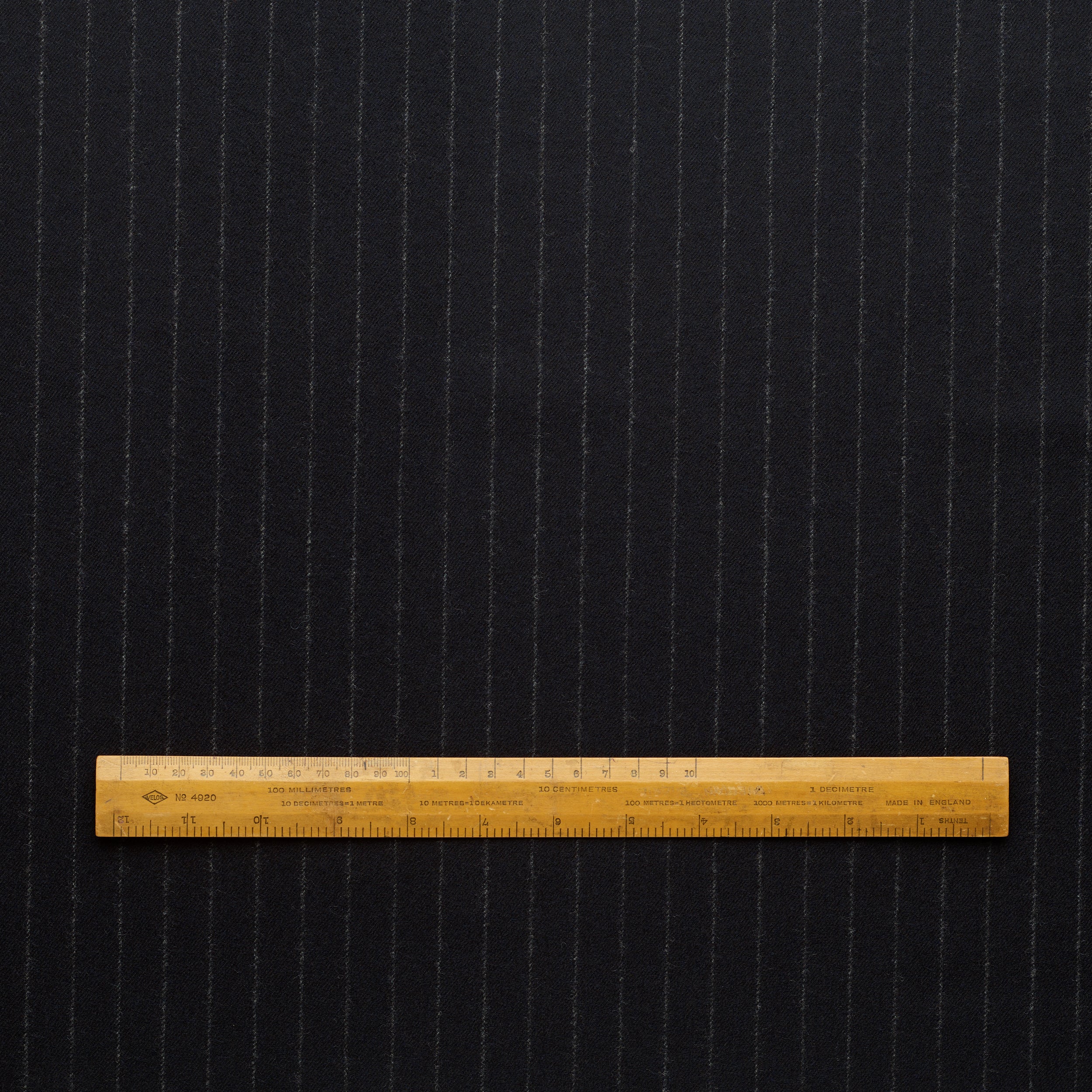 WF2-71 : Worsted Flannel Midnight Chalk Stripe