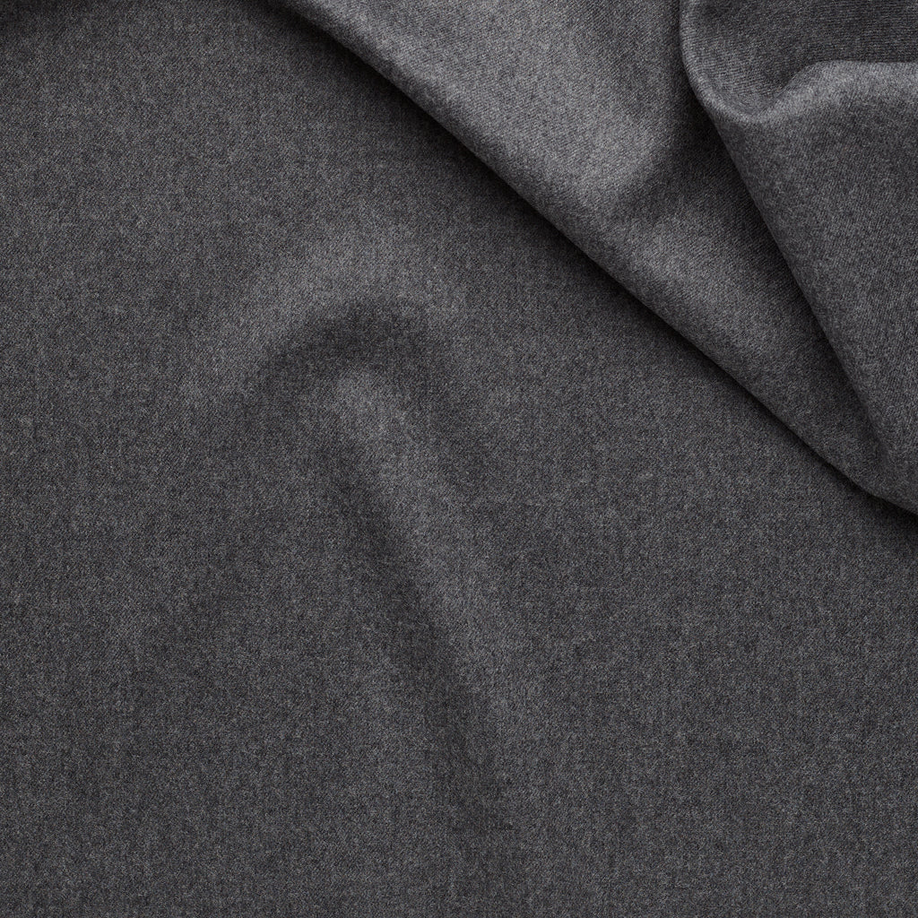 WF2-75 : Worsted Flannel Grey Plain – Fox Brothers & Co Ltd