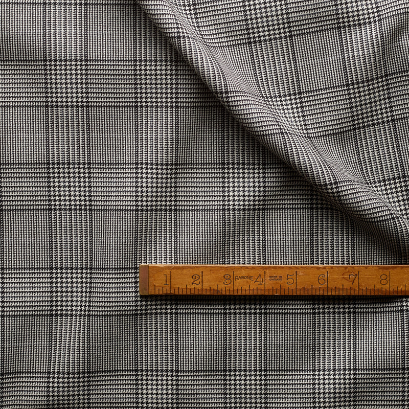 WT3 : Worsted Classics Black and White Guarded Glen Check