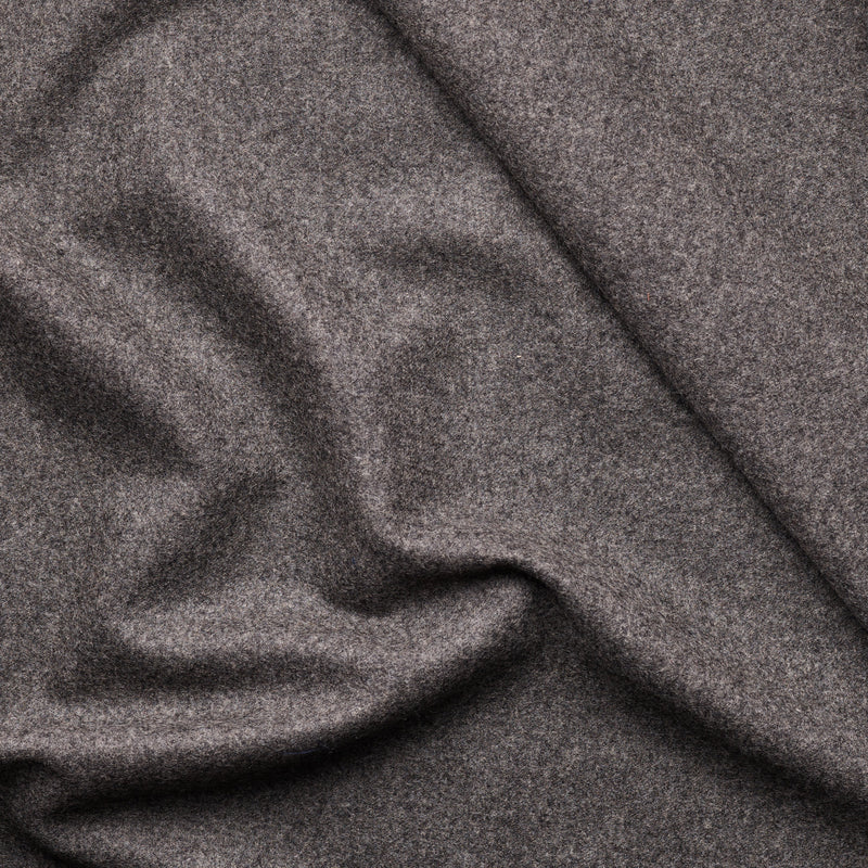 CL2-2 : Classic Flannel Plain Mid Grey